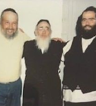 Image Caption 12